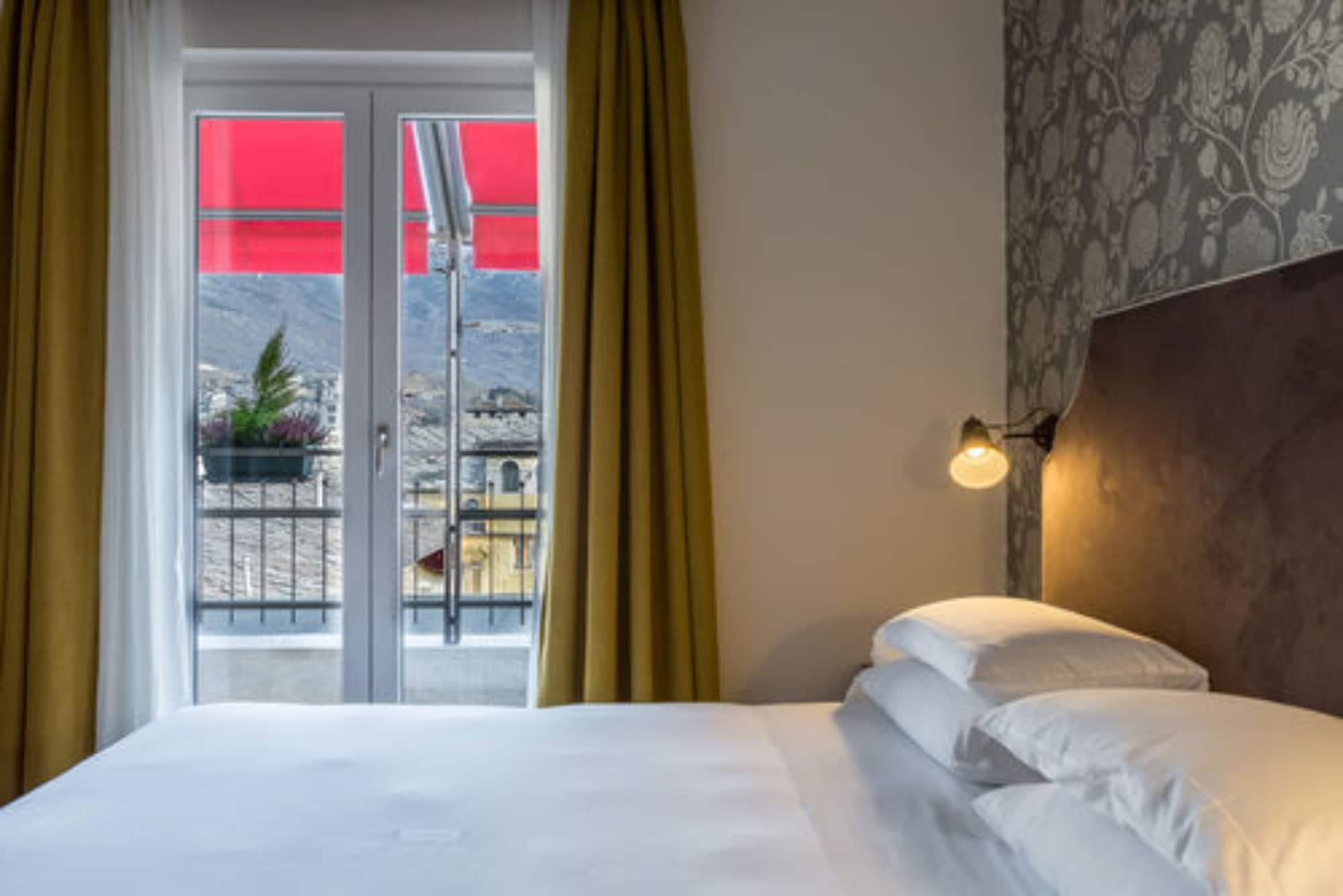 Duca D'Aosta Hotel Exterior foto